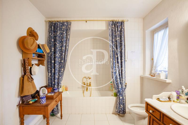 Foto 2a40972b-962f-43f9-961a-b985bba5dda6. Casa chalet independiente en venta en Fuentelarreina. en Madrid