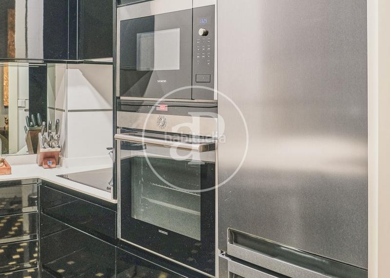 Foto 157bbb6c-28ee-44b8-826e-c9b5500517ce. Rent flat with heating in Recoletos Madrid