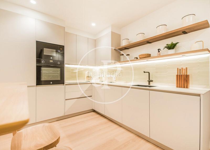 Foto 53aff98c-583c-4539-a910-d5ec357562cc. Pis amb calefacció a Sol Madrid