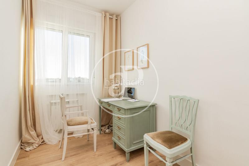 Foto 18e41ee3-1036-4079-9db8-1f5db6d0d45c. Location appartement dans c. de agastia 71 dans San Juan Bautista Madrid