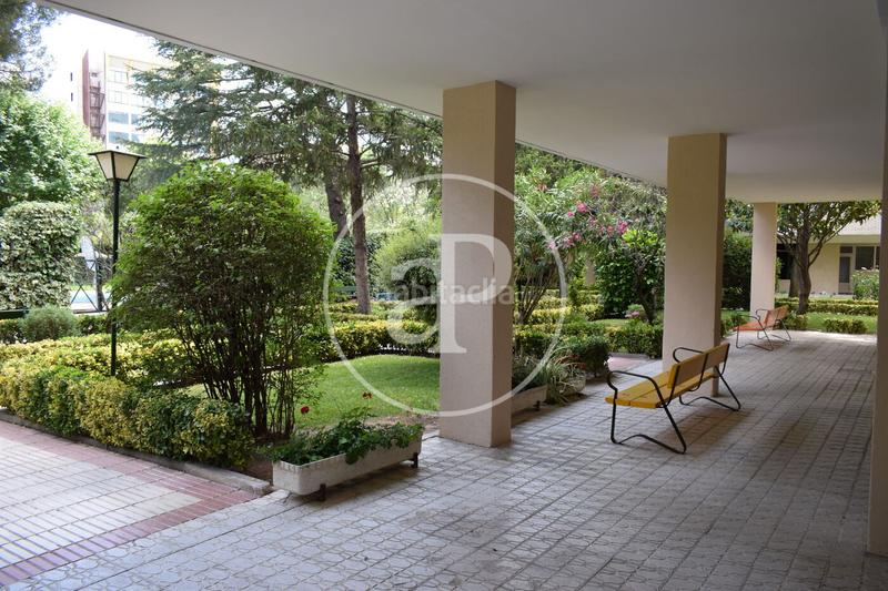 Foto 7aae6ce6-e6f8-4a55-ab42-77d20f39a869. Location appartement dans c. de agastia 71 dans San Juan Bautista Madrid