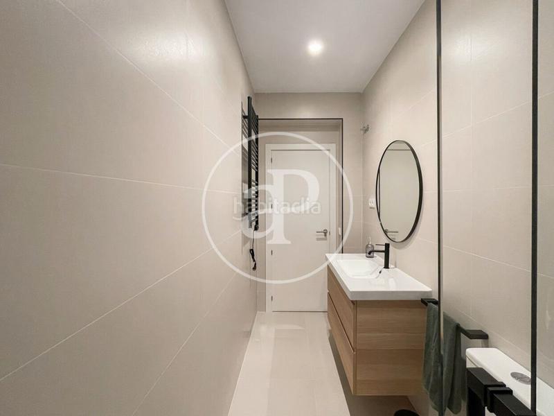 Foto 19cf377b-6f06-4213-92e4-2c5fcf03ecf1. Location appartement avec chauffage dans Sol Madrid