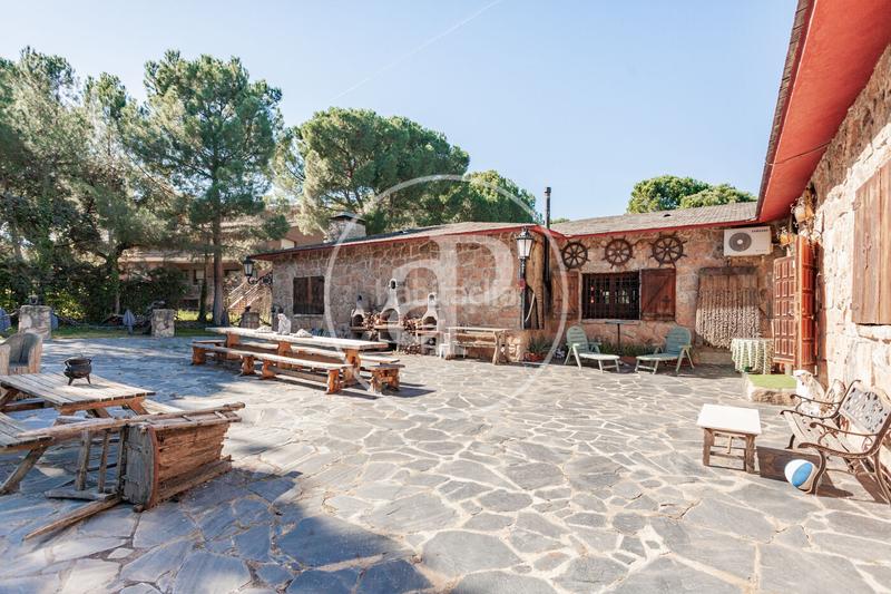 Foto bc9ec2f1-749a-4be0-a3af-5f5c80e87736. Casa chalet en venta en Valdepastores-Las Encinas Boadilla del Monte