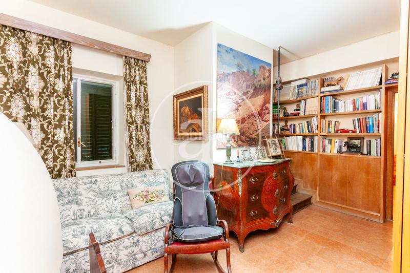 Foto 84bd4c63-767e-4174-b832-202863142c7b. Casa chalet individual en venta en Colonia en Colonia Torrelodones