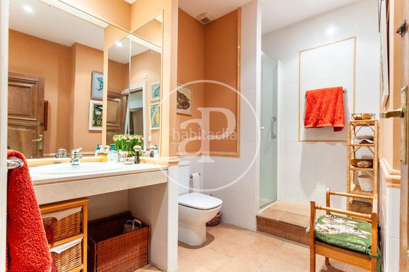 Foto b249e35e-2fce-4da3-8ea9-7b419e77286d. Casa chalet individual en venta en Colonia en Colonia Torrelodones
