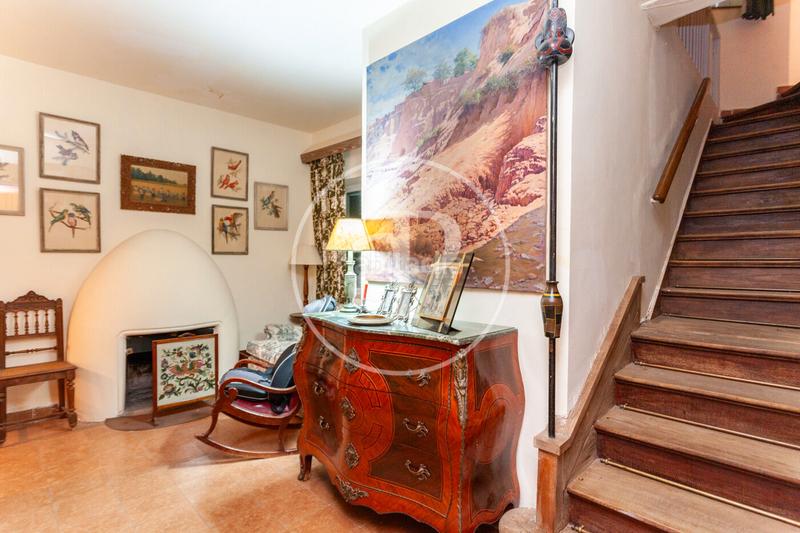 Foto c46a9f2e-78ac-4cd4-81b0-ff6a6d91f09a. Casa chalet individual en venta en Colonia en Colonia Torrelodones