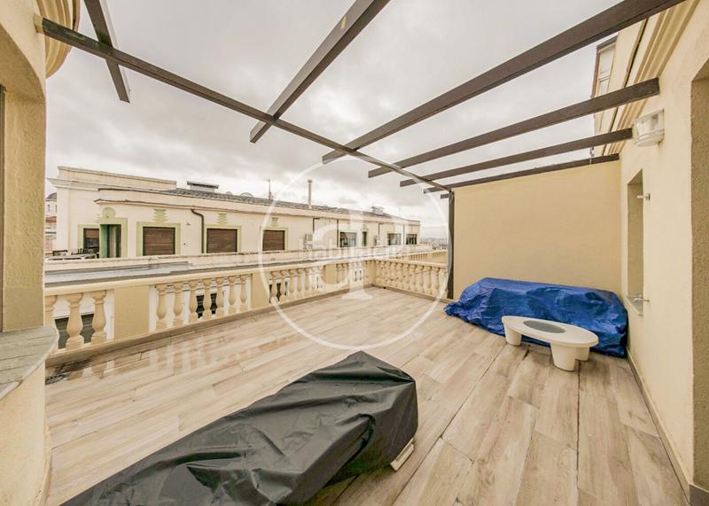 Foto 5a1080fd-4769-403a-ad56-4ac93d5b06a6. Location attique avec chauffage dans Cortes-Huertas Madrid