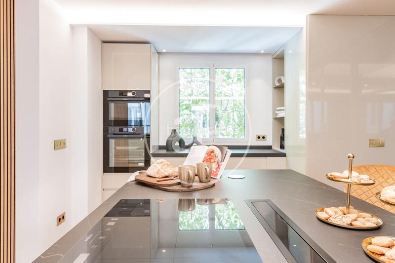 Foto cb5fb8f7-42c8-4199-b40a-a4c603d9e110. Piso  en venta en calle Goya en Goya Madrid