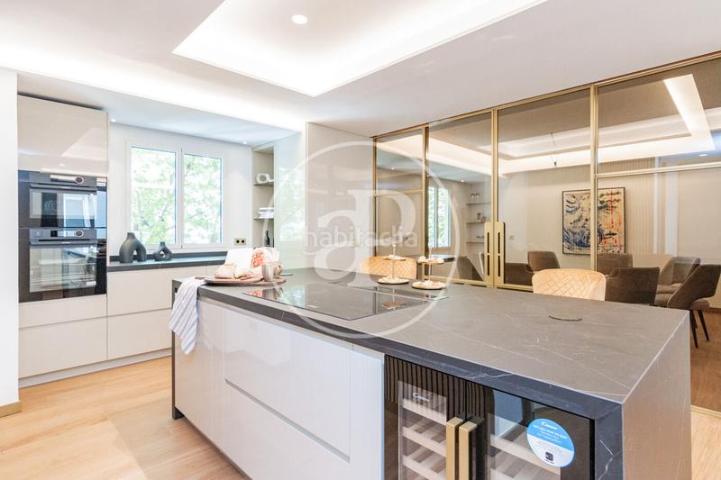 Foto df9dc3cb-593a-4682-83e4-3a3db25c407b. Piso  en venta en calle Goya en Goya Madrid