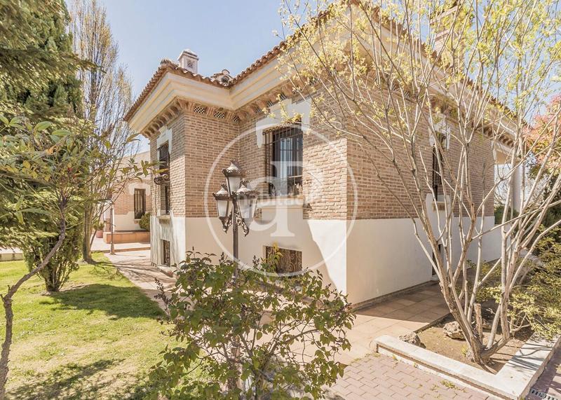 Foto 0cf9630c-7fcc-4388-bfae-8f76cbf936a2. Casa con riscaldamento parcheggio piscina in Eurovillas Nuevo Baztán