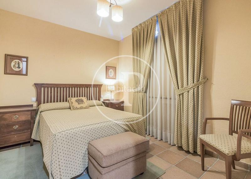 Foto 1bb7d1a3-67cd-4643-a0cb-f5170d3b56bf. Casa con riscaldamento parcheggio piscina in Eurovillas Nuevo Baztán