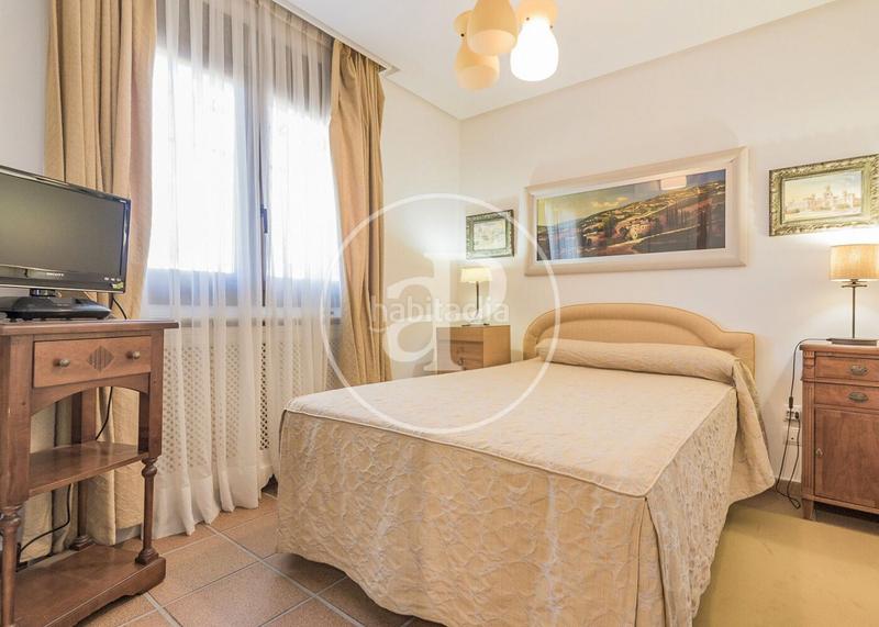 Foto 3348e713-7ac1-45a5-a9da-dff4046668c5. Casa con riscaldamento parcheggio piscina in Eurovillas Nuevo Baztán