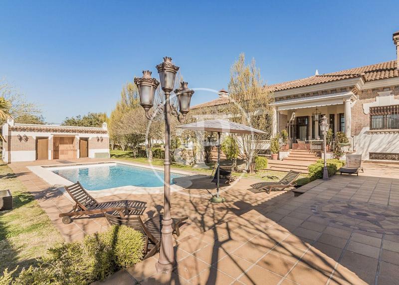 Foto 771a9a93-c958-44fa-a7af-33e538569ab0. Casa con riscaldamento parcheggio piscina in Eurovillas Nuevo Baztán