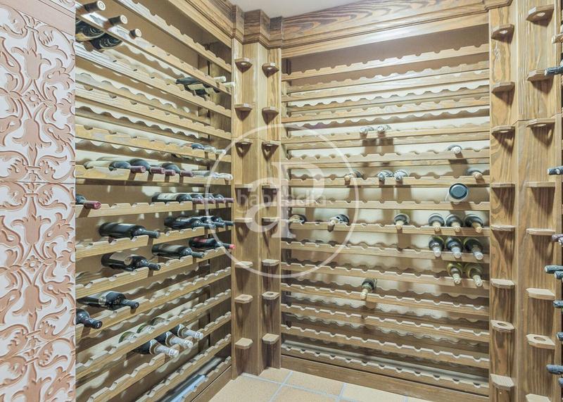 Foto 79aad216-15a4-44bf-aaab-48a047f4673c. Casa con riscaldamento parcheggio piscina in Eurovillas Nuevo Baztán