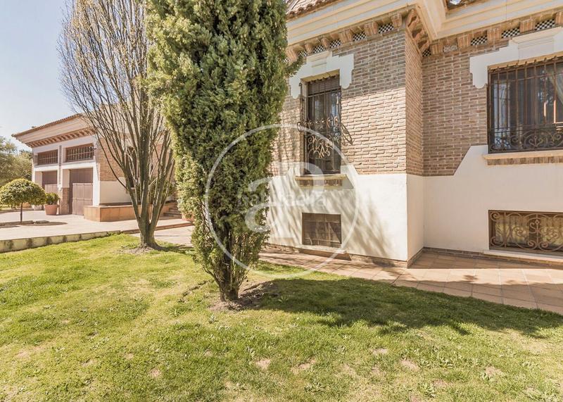 Foto 9621cb06-b8bb-4120-a69e-987412a5575d. Casa con riscaldamento parcheggio piscina in Eurovillas Nuevo Baztán