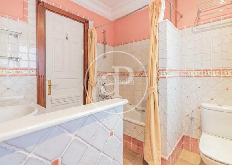 Foto a9cc5ddc-0299-4906-a91a-982b06b7bbdd. Casa con riscaldamento parcheggio piscina in Eurovillas Nuevo Baztán