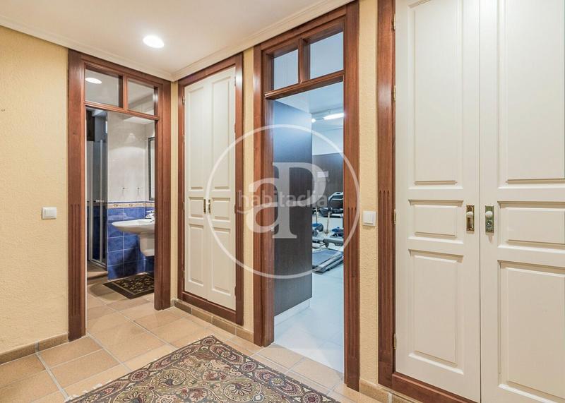 Foto e51b5c96-daad-49d7-8eea-a5815eb8ec8b. Casa con riscaldamento parcheggio piscina in Eurovillas Nuevo Baztán