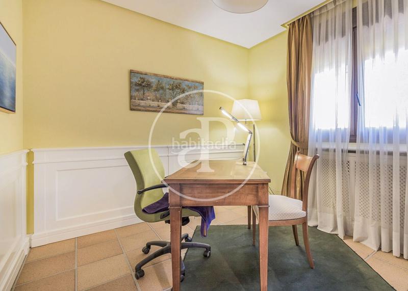 Foto ead7c174-0f09-4da0-b25d-7e3bded11f94. Casa con riscaldamento parcheggio piscina in Eurovillas Nuevo Baztán