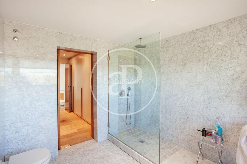 Foto 7fdb8858-3518-4e74-b7fd-05464b040124. Casa amb calefacció aparcament piscina a Monte el Pilar Majadahonda