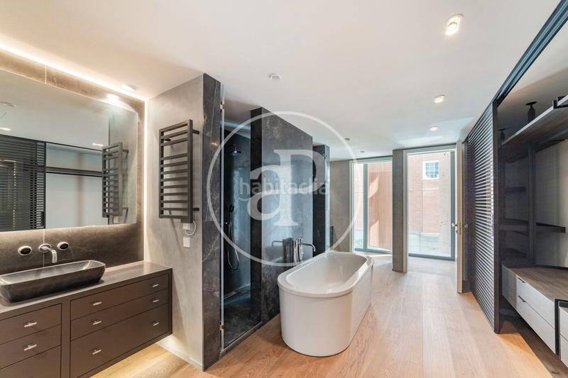 Foto 337c1c87-7bdb-459b-b01b-583289a5c1d3. Alquiler piso  lujo en alquiler en calle lagasca en Madrid