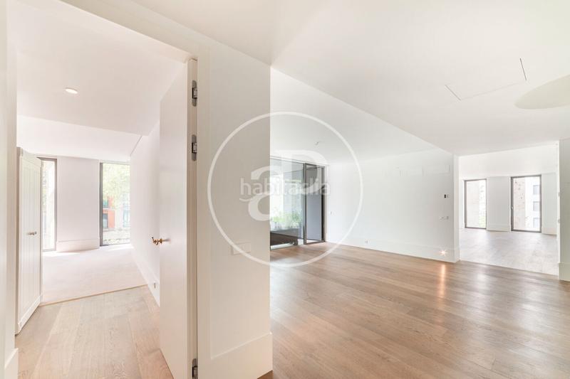 Foto 0e3ce79b-8a06-4d8b-8f67-45cc329204e4. Location appartement avec chauffage parking piscine dans Madrid