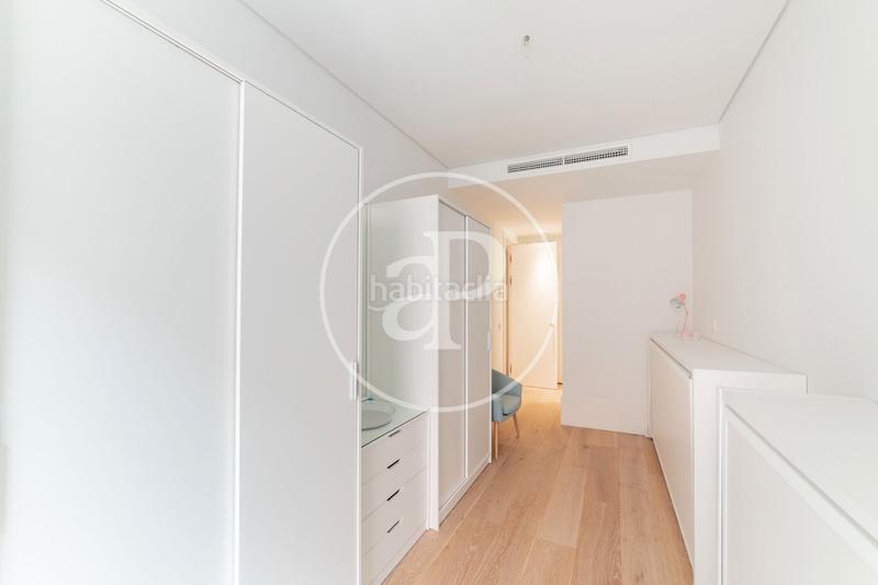 Foto eaadc3aa-e0de-44ab-baed-6f01ea943233. Location appartement avec chauffage parking piscine dans Madrid