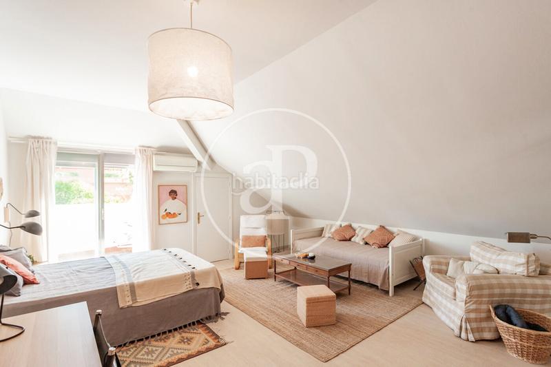 Foto 90a2d0f9-a3d6-4d36-8b0d-94fa25f2d9cc. Alquiler casa  unifamiliar en alquiler en urbanización La Moraleja La Moraleja