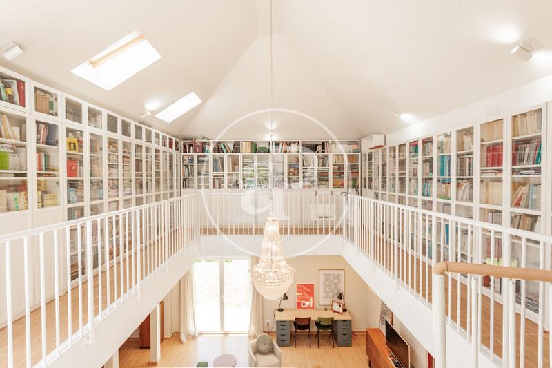 Foto fef64ca6-c227-4175-b8e6-5c8e5c0d29d4. Lloguer casa amb calefacció aparcament piscina a La Moraleja