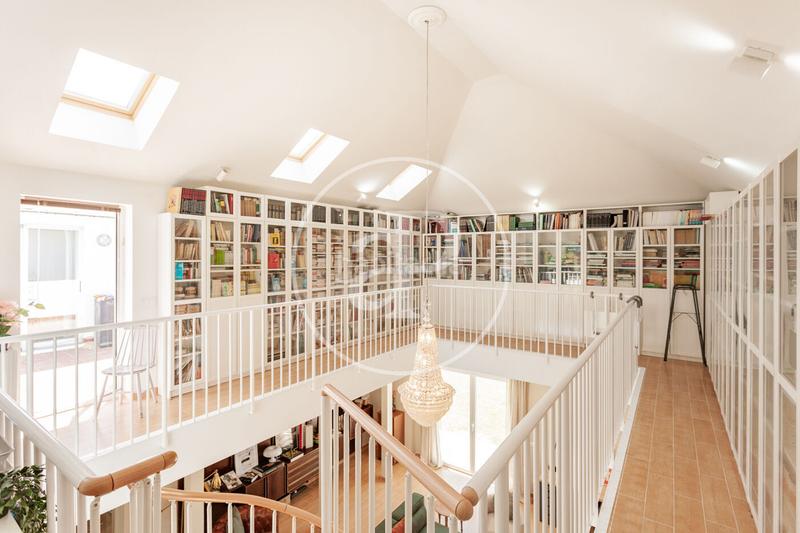 Foto dec721ae-1efd-42eb-b81b-40260aa6ea9f. Miete haus mit heizung parking pool in urbanización La Moraleja La Moraleja