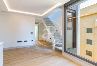 Location Attique  C. del marqués de pico velasco. Piso en alquiler en calle marqués pico velasco.