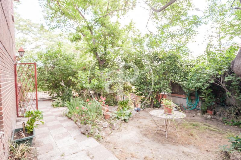 Foto 02550741-bb48-4e87-97b4-444ca92c6d8d. Maison avec chauffage parking dans Peñagrande Madrid