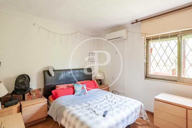 Foto e4f8c6a0-1b71-41de-9660-dcbf969fb5b6. Maison avec chauffage parking dans Peñagrande Madrid