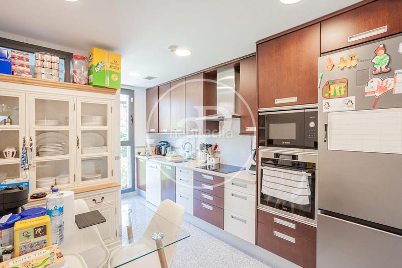 Foto 07293e6e-3cff-4d0f-aa30-e5d293b93ce5. Attique avec chauffage parking piscine dans Encinar de los Reyes La Moraleja