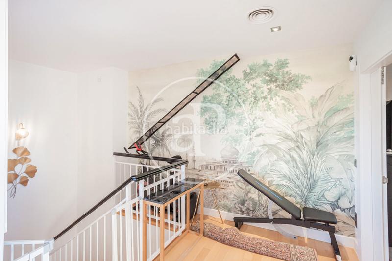 Foto 0f377d72-021d-4b84-bb5e-9af55d8db816. Attique avec chauffage parking piscine dans Encinar de los Reyes La Moraleja