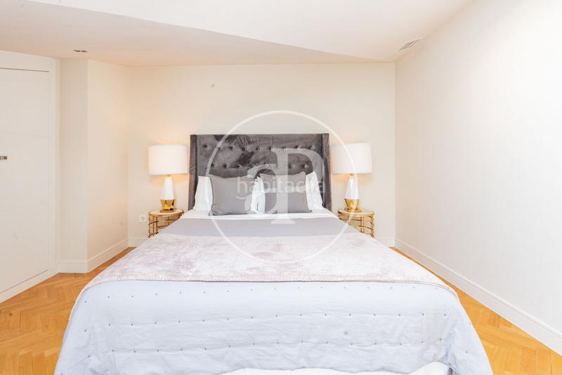 Foto 19c9cd70-a036-40bd-b97f-5b502016f45b. Attico con riscaldamento parcheggio in Embajadores-Lavapiés Madrid