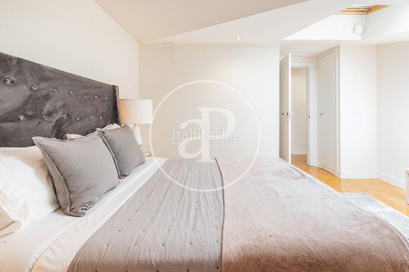 Foto 471e3d2f-a1b6-4036-b65b-758d8b3750c9. Attico con riscaldamento parcheggio in Embajadores-Lavapiés Madrid