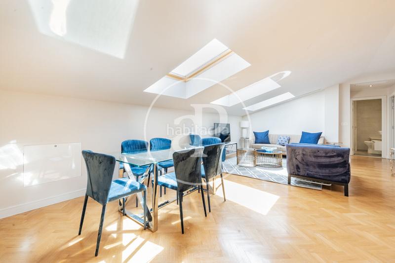 Foto 5e2b2df4-54ed-45b7-8f7e-478ce6f2658e. Attico con riscaldamento parcheggio in Embajadores-Lavapiés Madrid