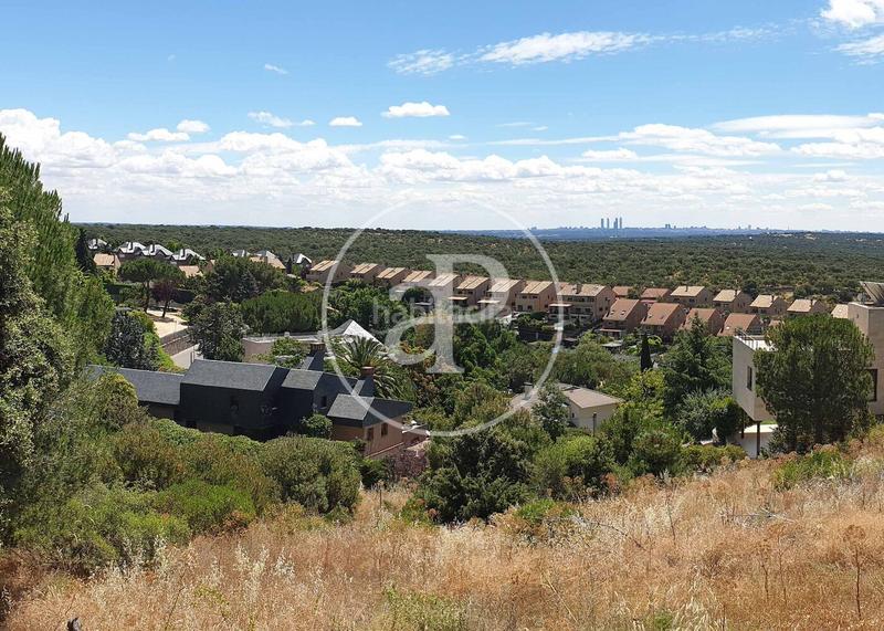 Foto c1159649-f947-4af5-9992-fbdc4b671662. Terreno residenziale in El Monte Torrelodones