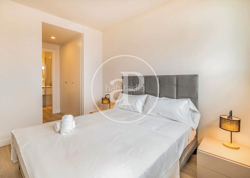 Foto 62693561-3a81-4270-9bf1-844e299f146e. Rent flat with heating parking pool in Valdeacederas Madrid