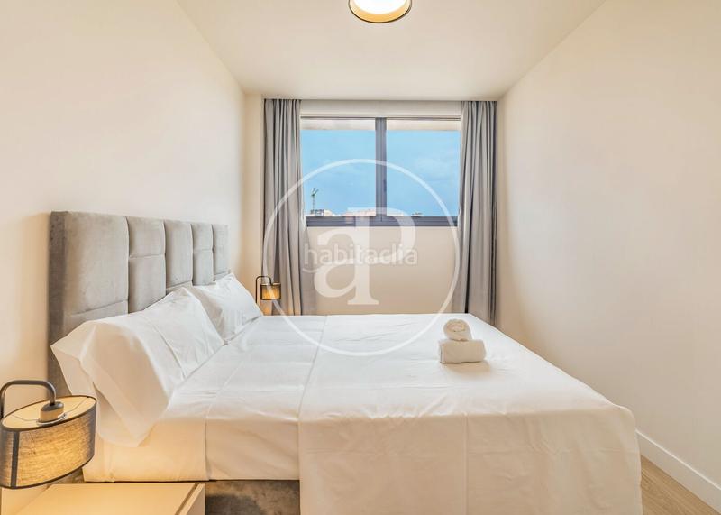 Foto fb284d15-d426-4245-918f-a1cfc7d4e7c5. Rent flat with heating parking pool in Valdeacederas Madrid