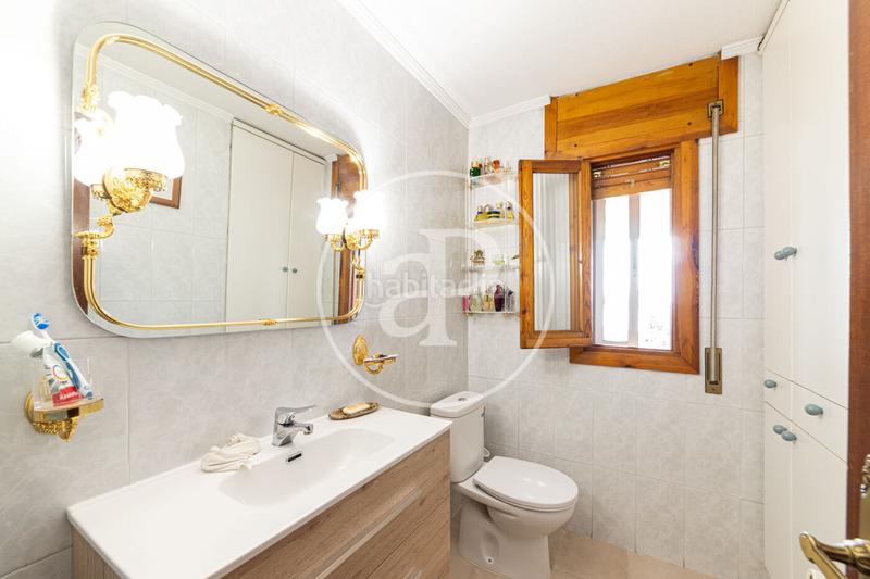 Foto 10f2e3d1-8121-411f-9a63-111d2a63b4ff. Haus mit heizung parking pool in Santo Domingo