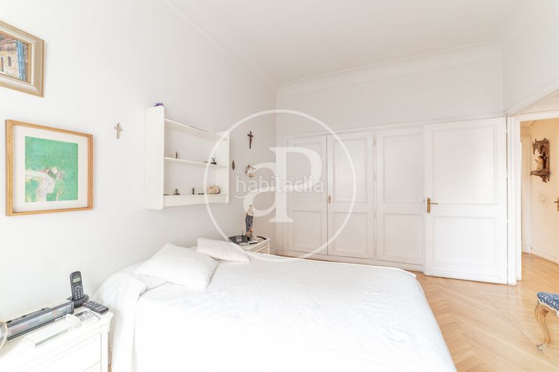 Foto 201f17aa-5f08-4727-ad9c-1bea226c9e8b. Pis amb calefacció aparcament a Castellana Madrid