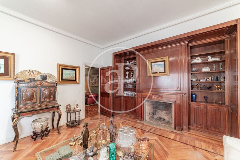 Foto 2e472167-d673-478f-bb84-3316074cf358. Pis amb calefacció aparcament a Castellana Madrid