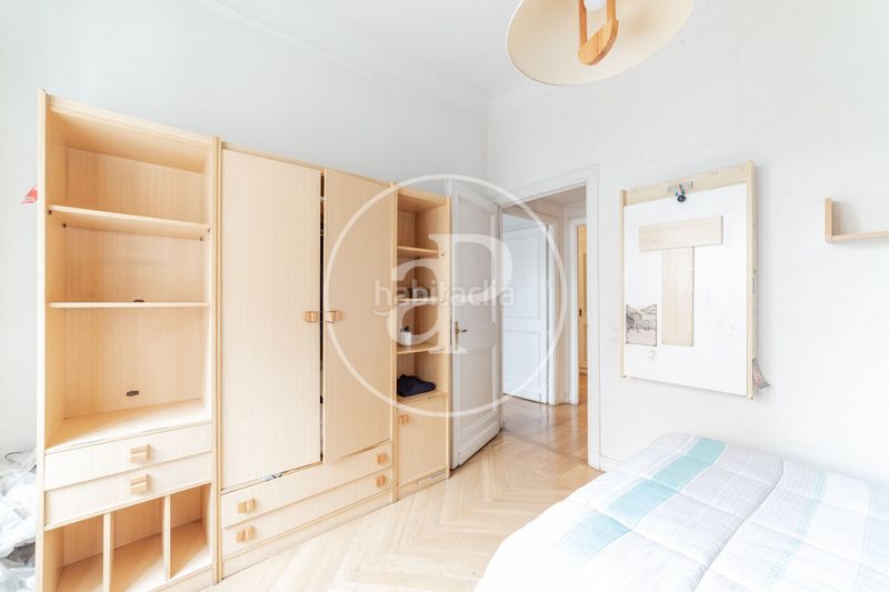 Foto 6004ff58-46b3-42b5-acef-084856d75a72. Pis amb calefacció aparcament a Castellana Madrid