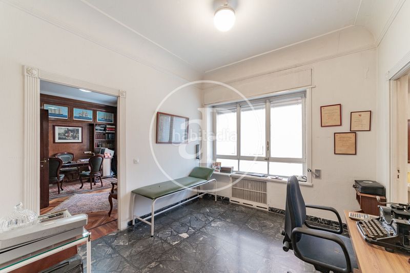 Foto 6c27e91d-72e0-4547-8acd-593c31420552. Pis amb calefacció aparcament a Castellana Madrid