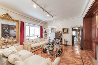 Pis  Calle de núñez de balboa. Piso en venta en castellana