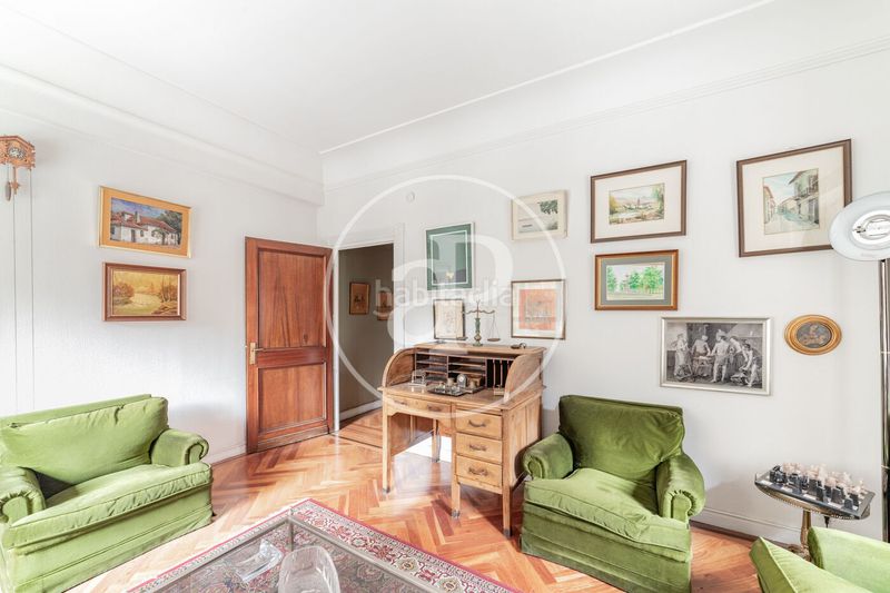 Foto a8f0692e-9bf3-4915-afa9-03b248eb45b2. Pis amb calefacció aparcament a Castellana Madrid