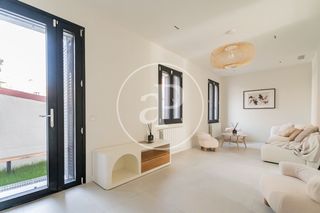 Casa pareada en Fuente del Berro. Casa en venta en fuente del berro