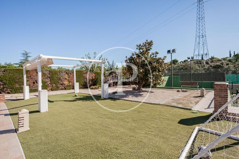 Foto a9288b67-1fb9-4027-9302-6b9208473a9c. Casa amb calefacció a Parque Boadilla Boadilla del Monte