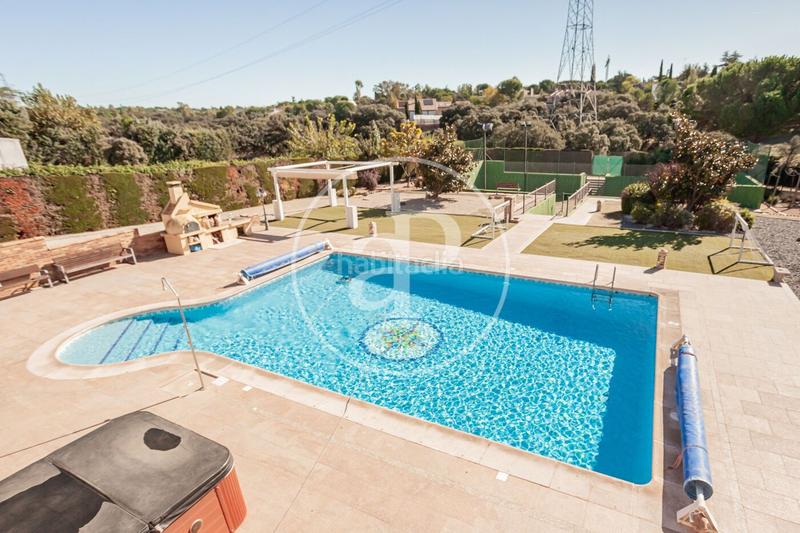 Foto dc7717fb-733d-4f0e-8fc7-8af6b8d1f92a. Casa amb calefacció a Parque Boadilla Boadilla del Monte